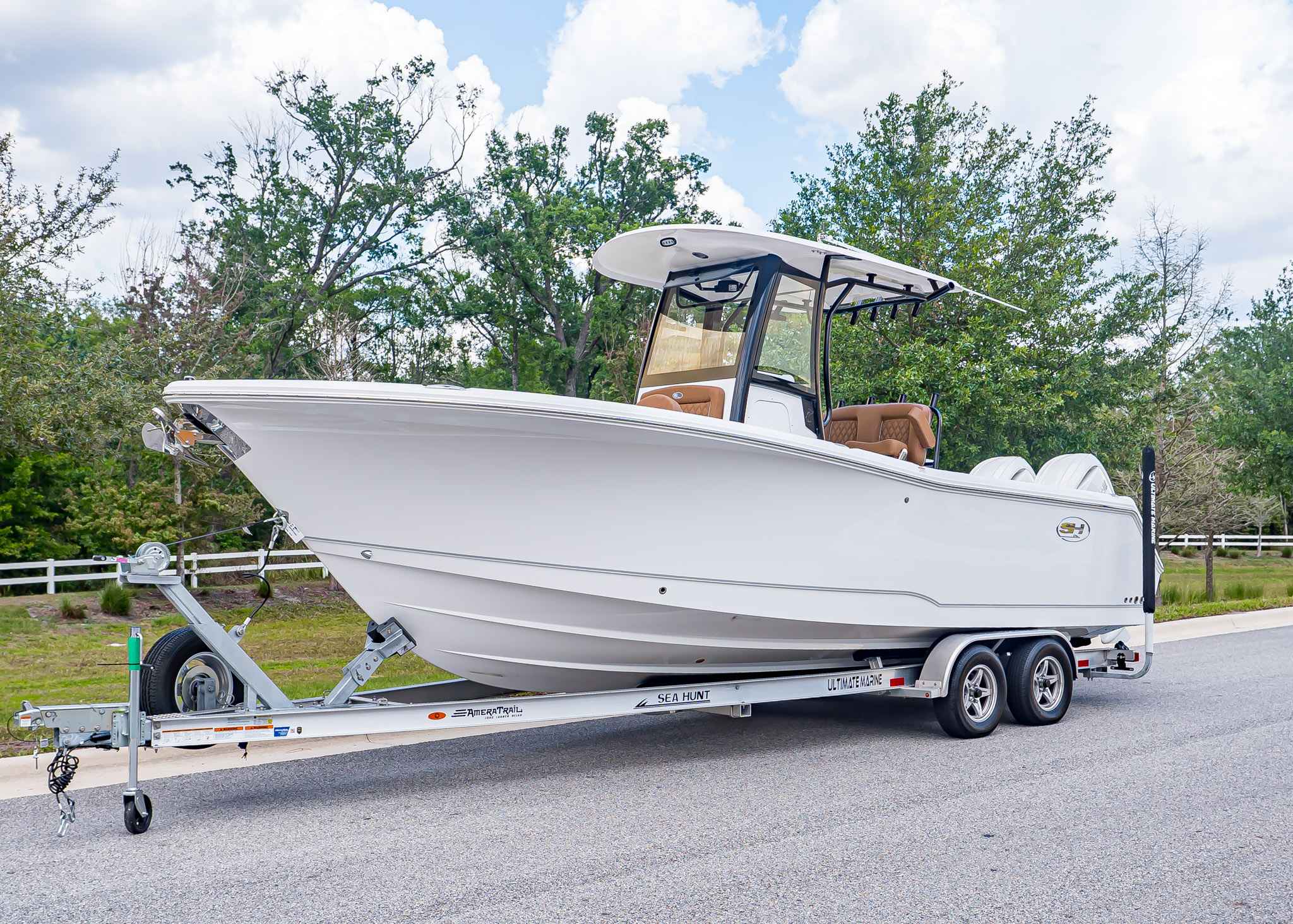 2026 Sea Hunt Gamefish 25 (SH437) WHITE
